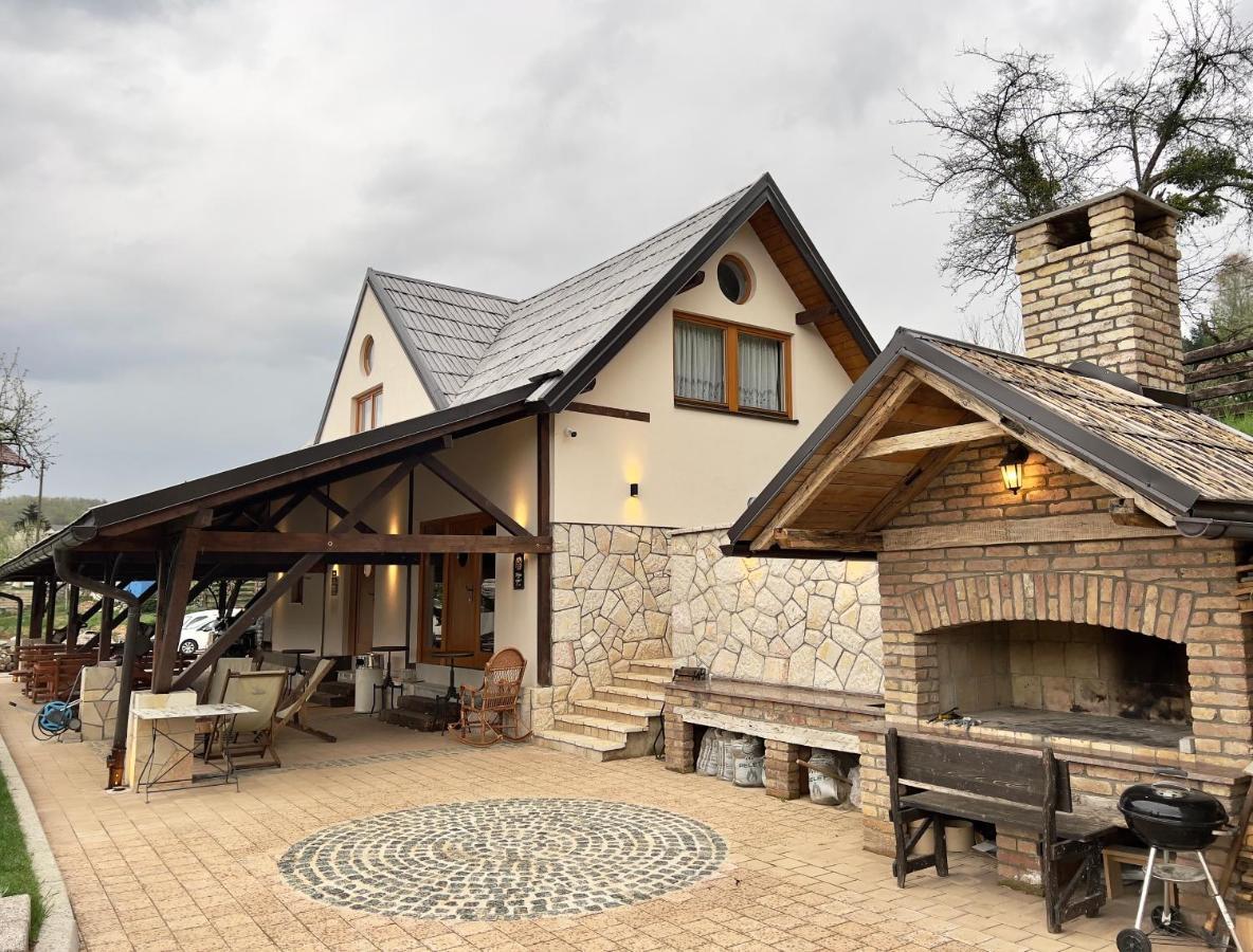 Toplik Village Resort Lukavica Bagian luar foto