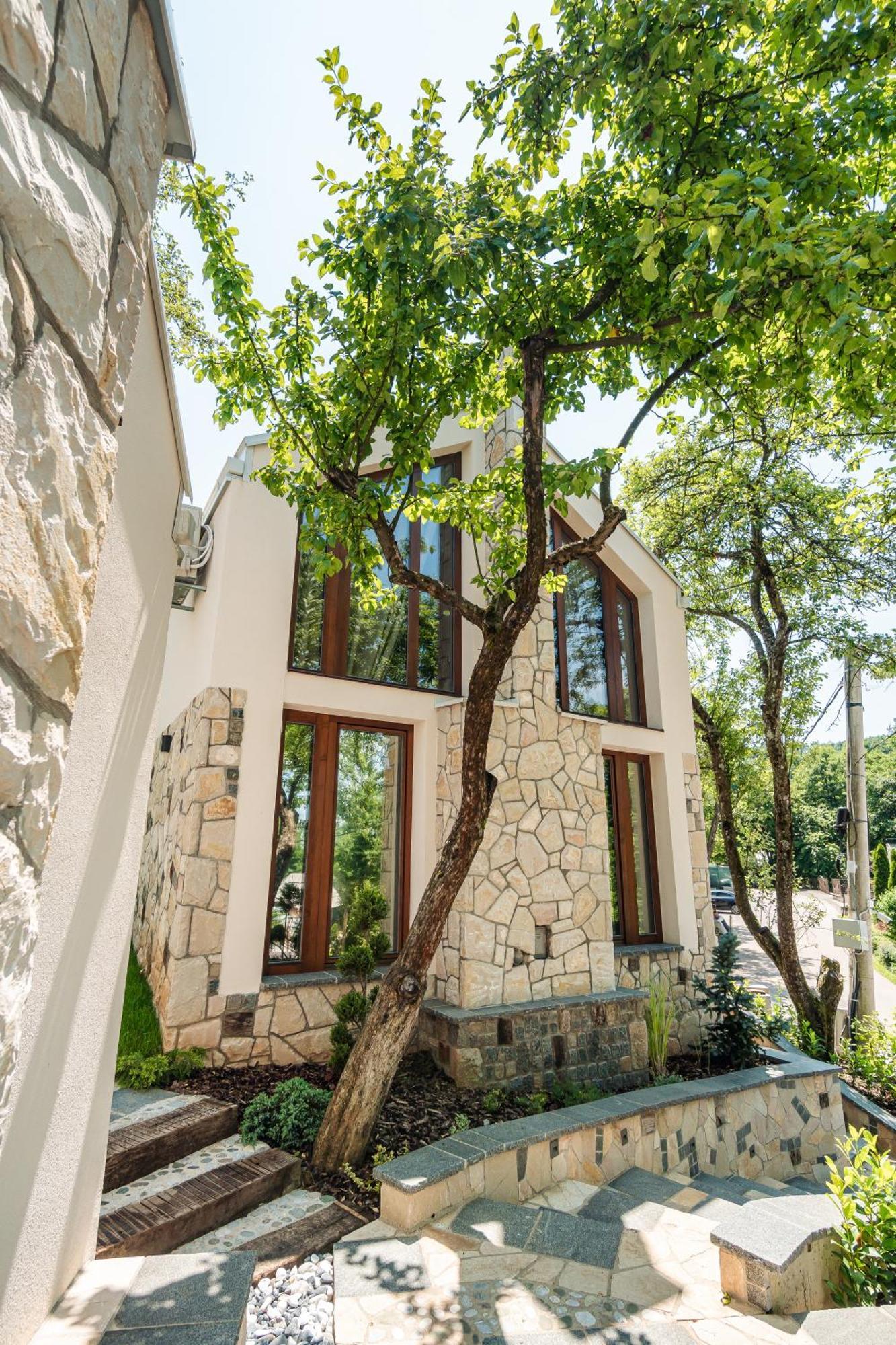 Toplik Village Resort Lukavica Bagian luar foto