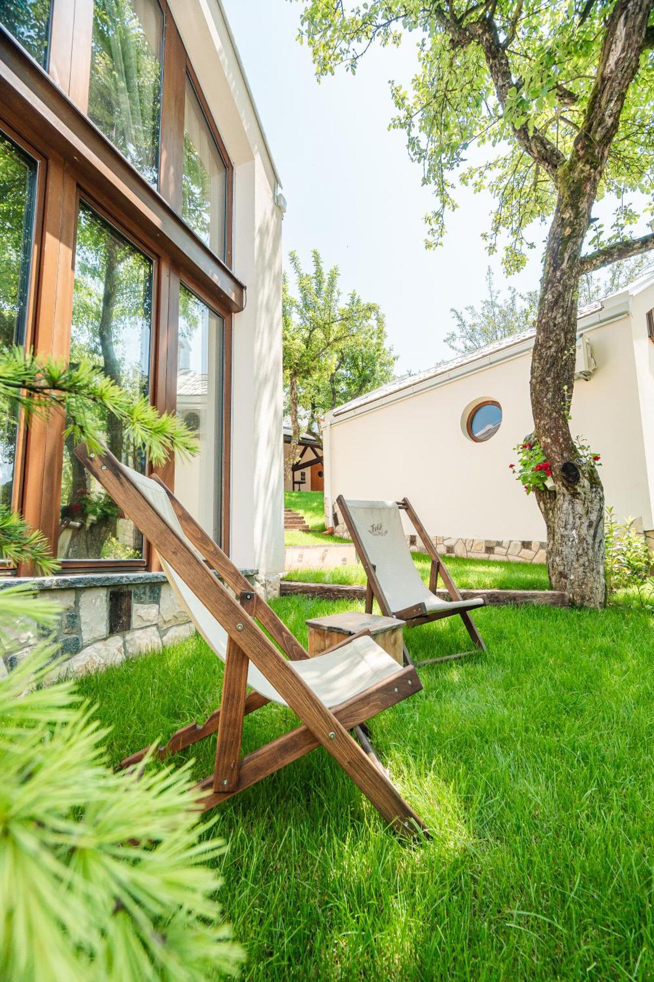 Toplik Village Resort Lukavica Bagian luar foto